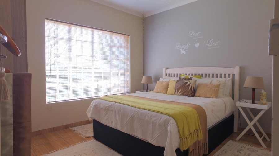 3 Bedroom Property for Sale in Hexrivier Lifestyle Estate North West
